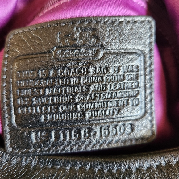 Black Leather Coach - Picture 2 of 9